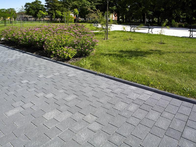 Pielęgnacja kostki brukowej