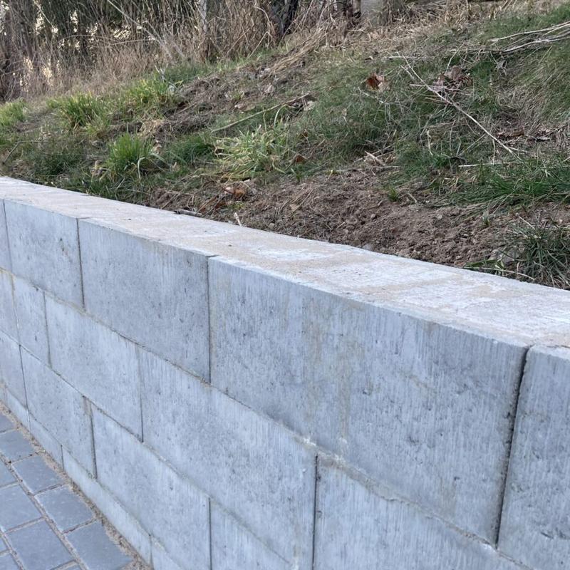 Pustak zalewowy 25 – Kluczowe właściwości i zastosowanie w budownictwie