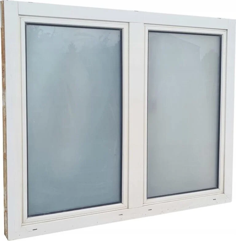 Mleczna szyba do łazienki: Połączenie funkcjonalności z nowoczesną estetyką