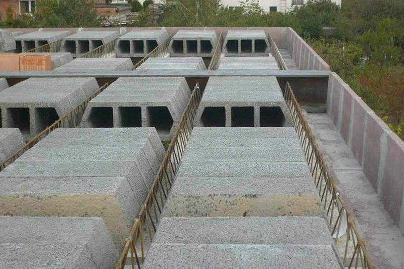 Optymalne ilości żeber rozdzielczych w stropie Teriva dla zapewnienia bezpieczeństwa