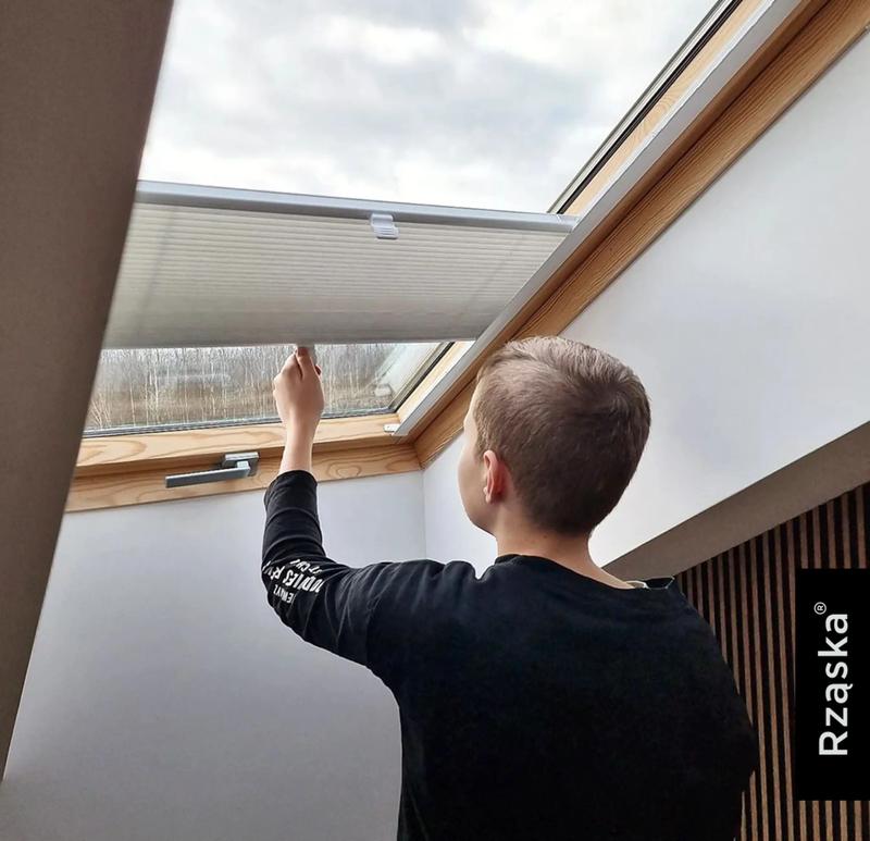 Mycie okien dachowych
