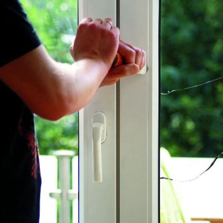 Czy wymiana szyb w oknach plastikowych to dobry pomysł? 5 istotnych faktów, które musisz znać