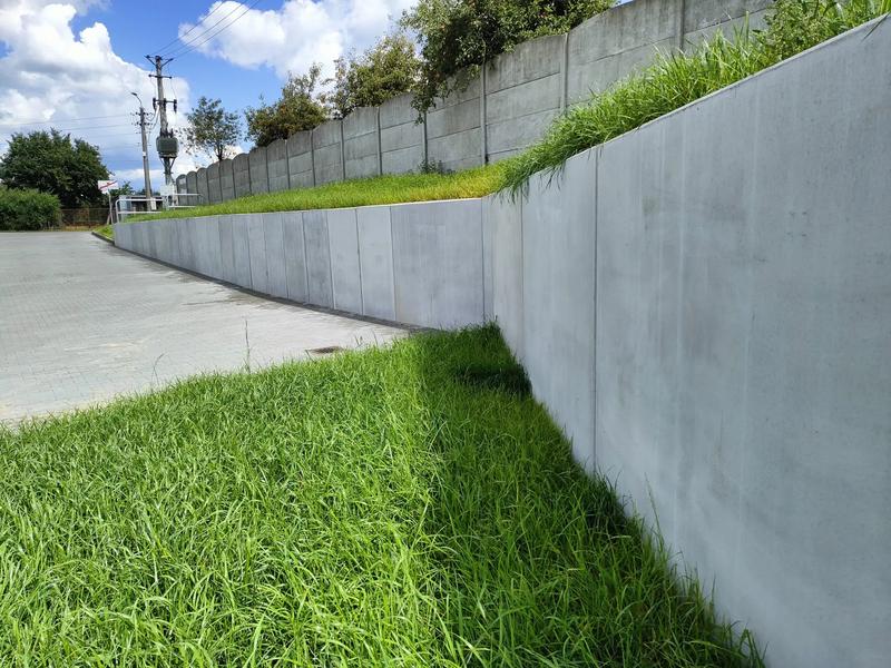 Prefabrykowane mury oporowe: praktyczne zastosowanie i bezproblemowy montaż