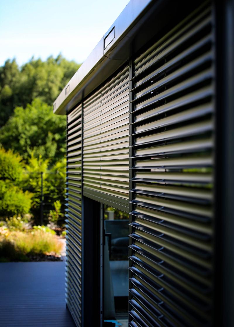 Rolety zewnętrzne a izolacja termiczna